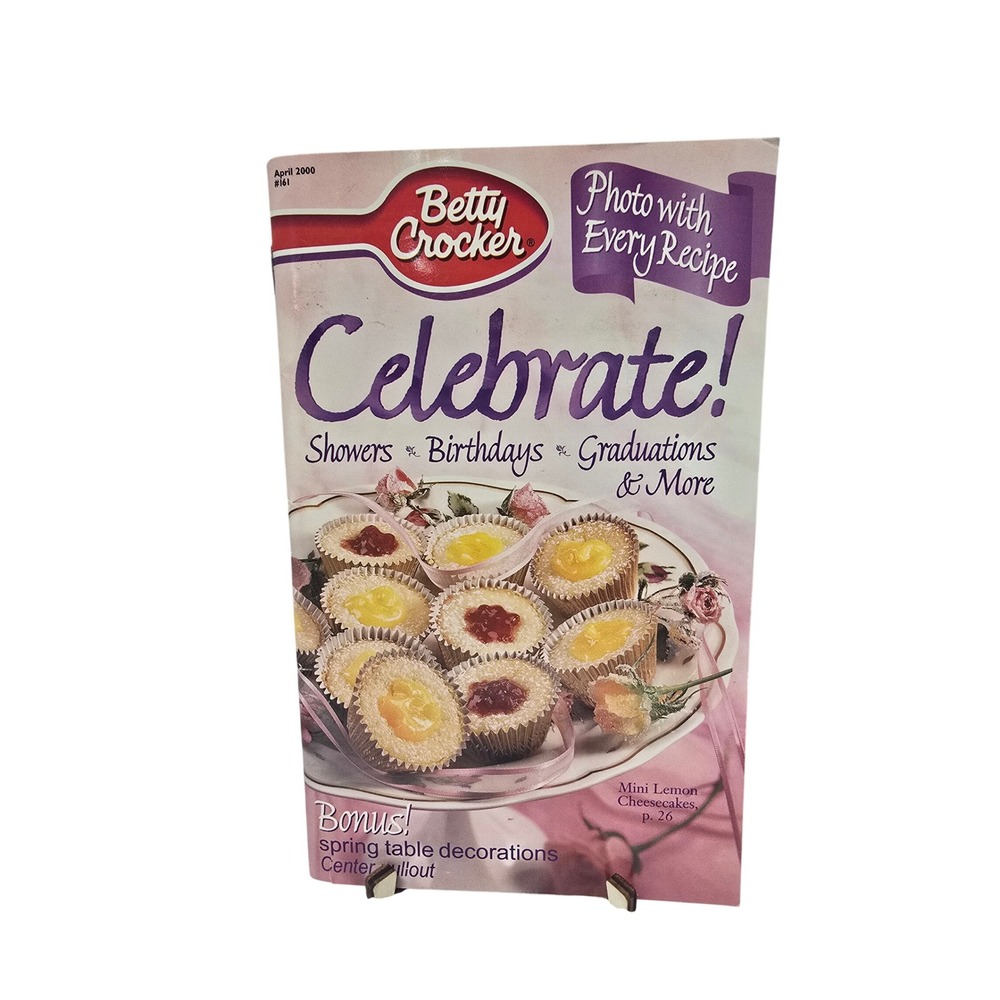 Vintage Betty Crocker Celebrate April 2000 Magazine #161 Recipes Decorations